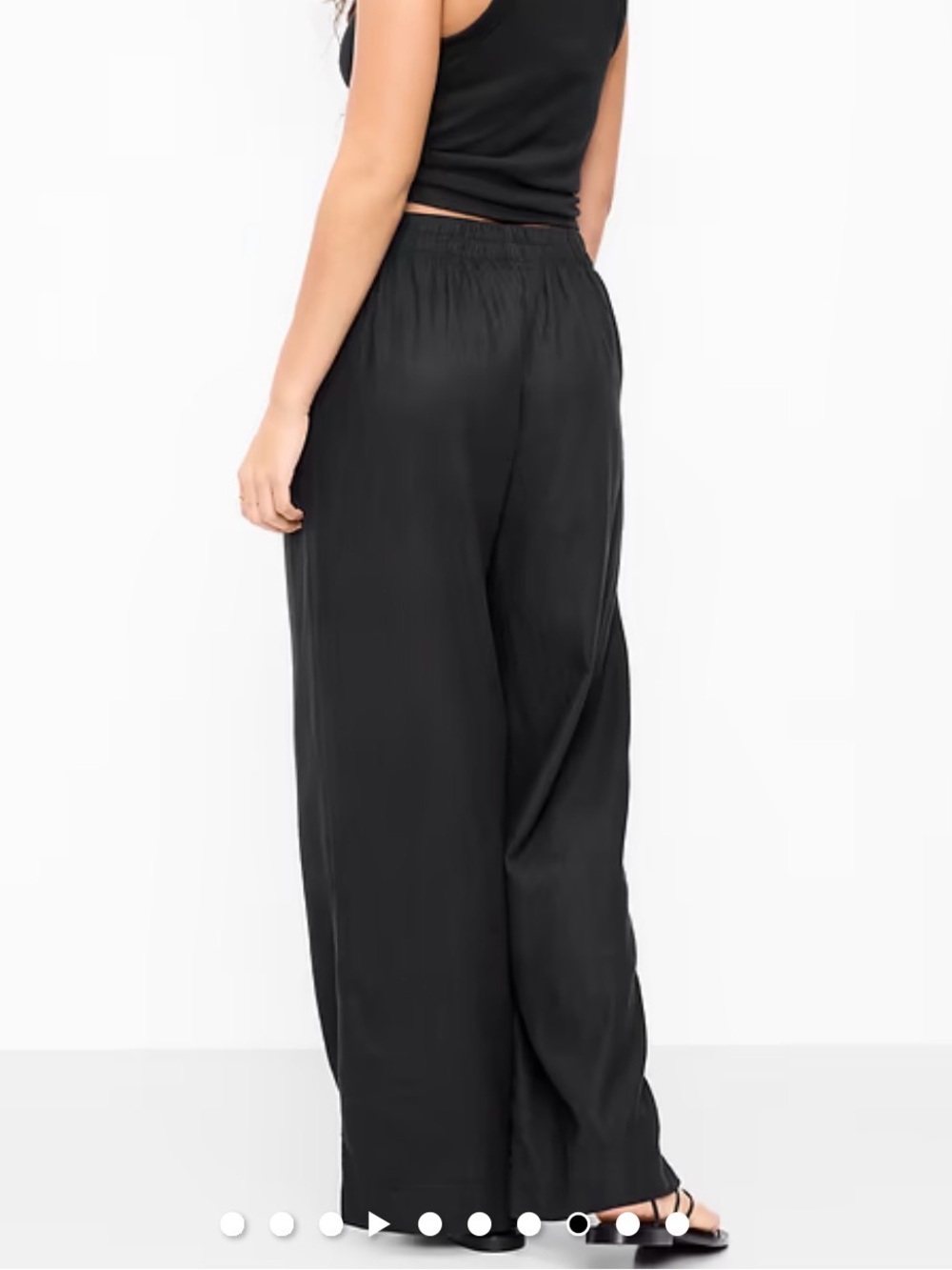 Old Navy High-Waisted Linen-Blend Super Wide-Leg Pants - Picture 2 of 6
